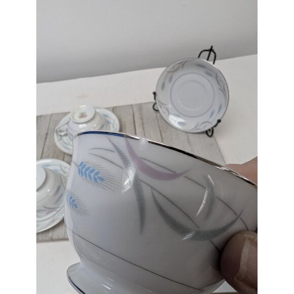 Vintage Valmont Royal Wheat Platinum Trim Set of 4 Saucers Teapcups - Picture 7 of 11